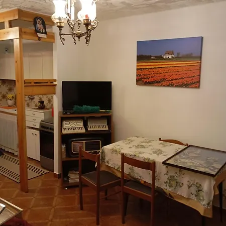 Castori Due Apartman Prazzo